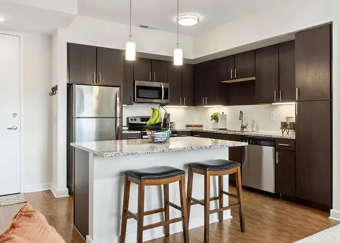 Luxury Lofted 1 Bed Unit With Hot Tub And Pool * Columbus