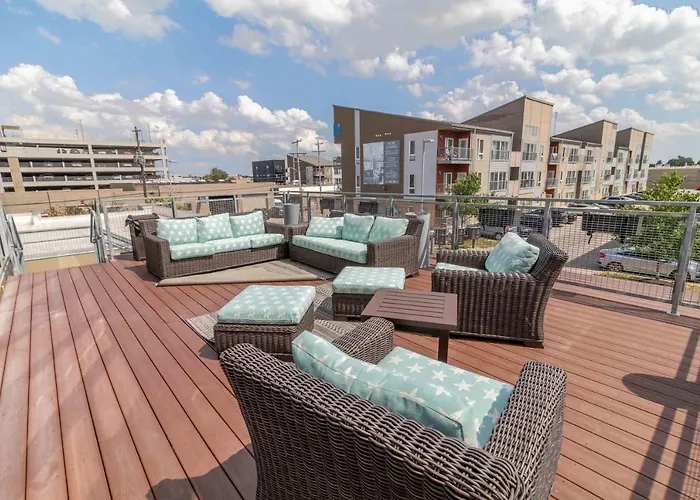 Apartment Luxury Lofted 1 Bed Unit With Hot Tub And Pool Columbus