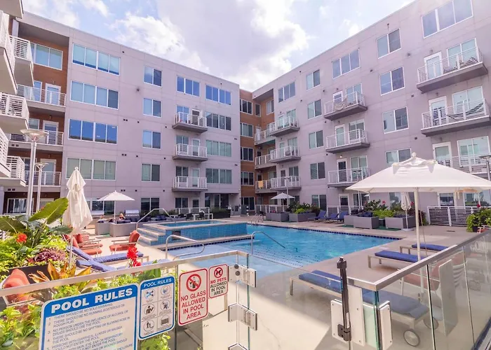 Luxury Lofted 1 Bed Unit With Hot Tub And Pool * Columbus