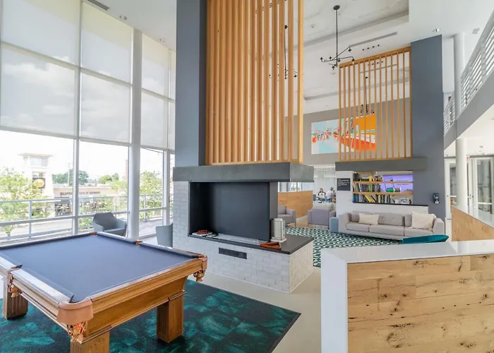 Luxury Lofted 1 Bed Unit With Hot Tub And Pool * Columbus